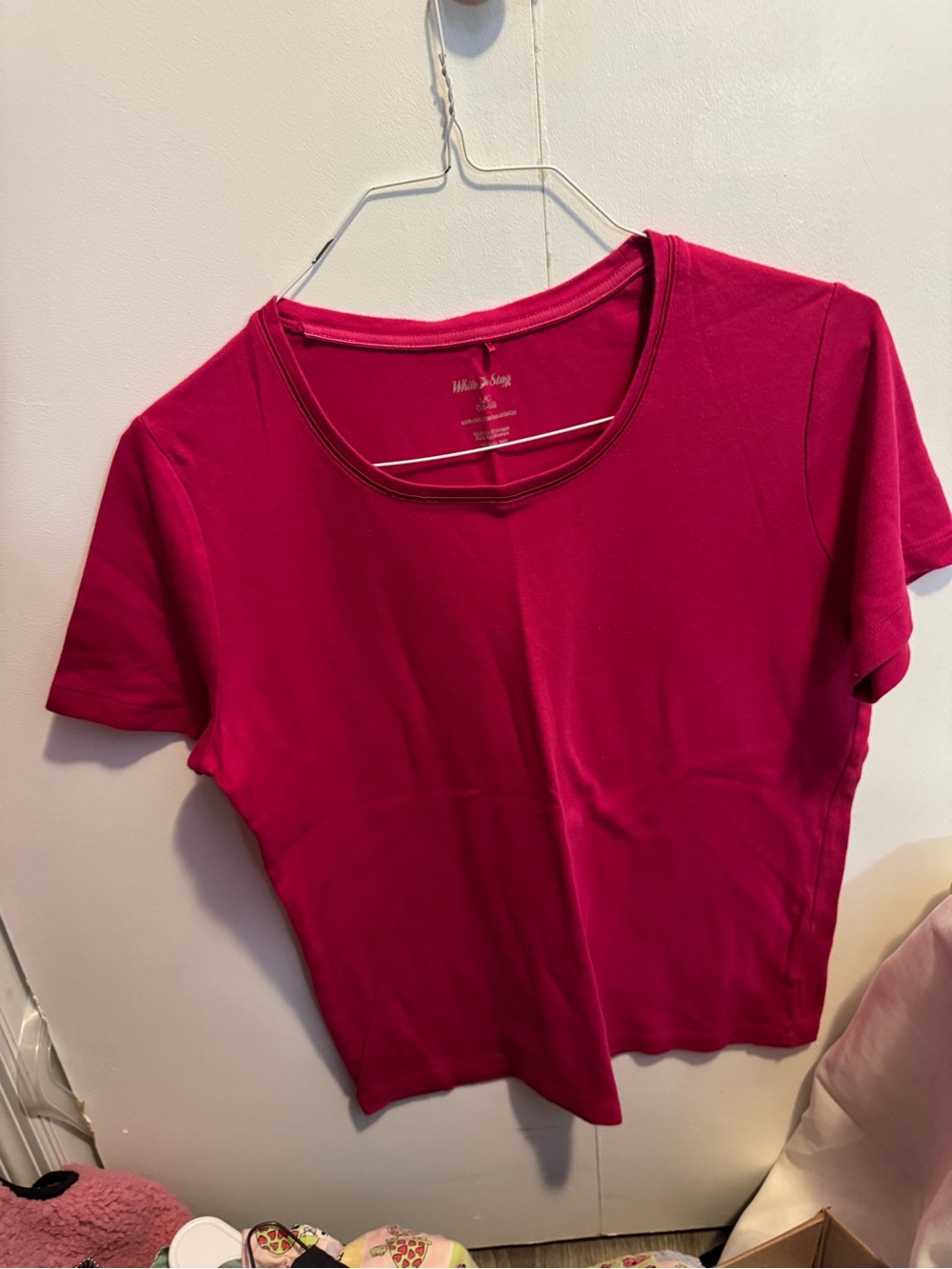 White Stag Fuchsia Scoop Neck Short Sleeve Tee